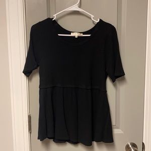 Boutique baby doll style short sleeved shirt